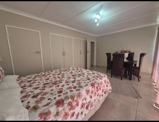 2 BEDROOM SECTIONAL TITLE FOR SALE IN THREE RIVERS PROPER